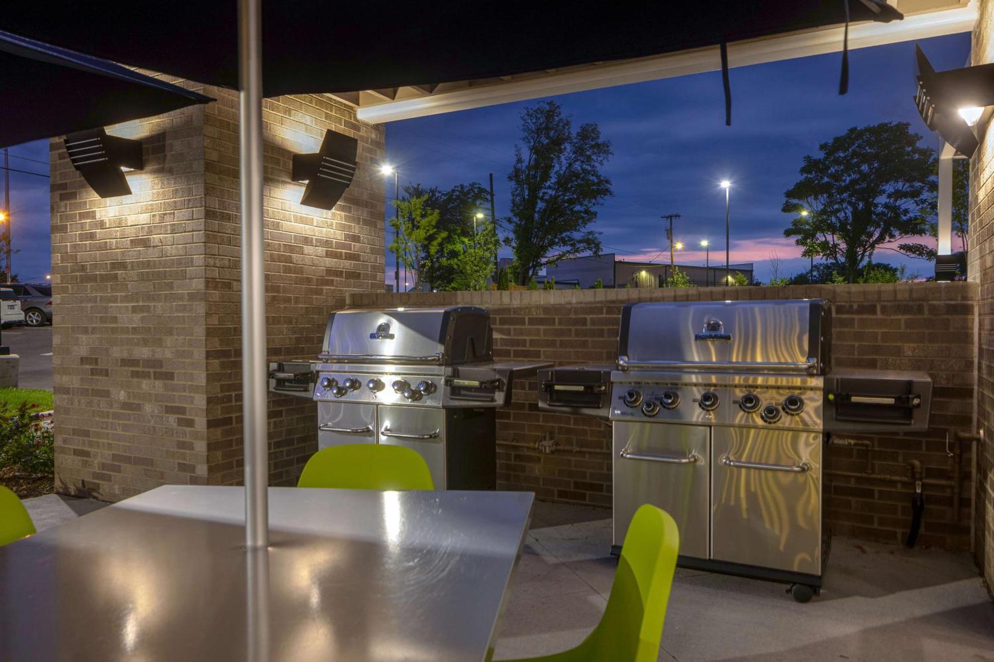 Home2 Suites By Hilton Nashville Downtown-Metrocenter Esterno foto